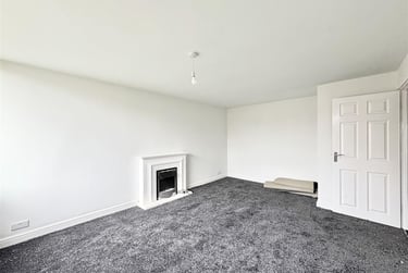 3 bed house, Deptford Crescent, Cinderhill, Nottingham, NG69DJ - Image 4